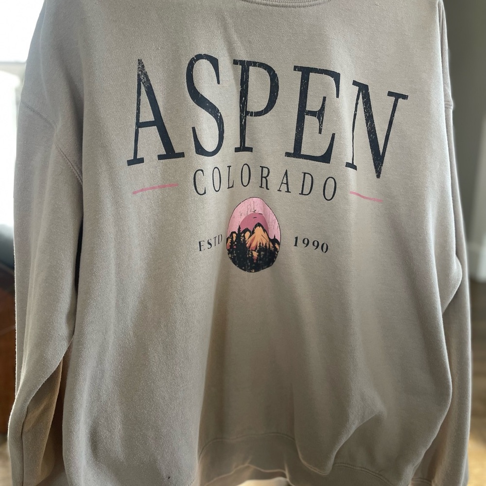 Aspen Colorado Graphic Sweatshirt